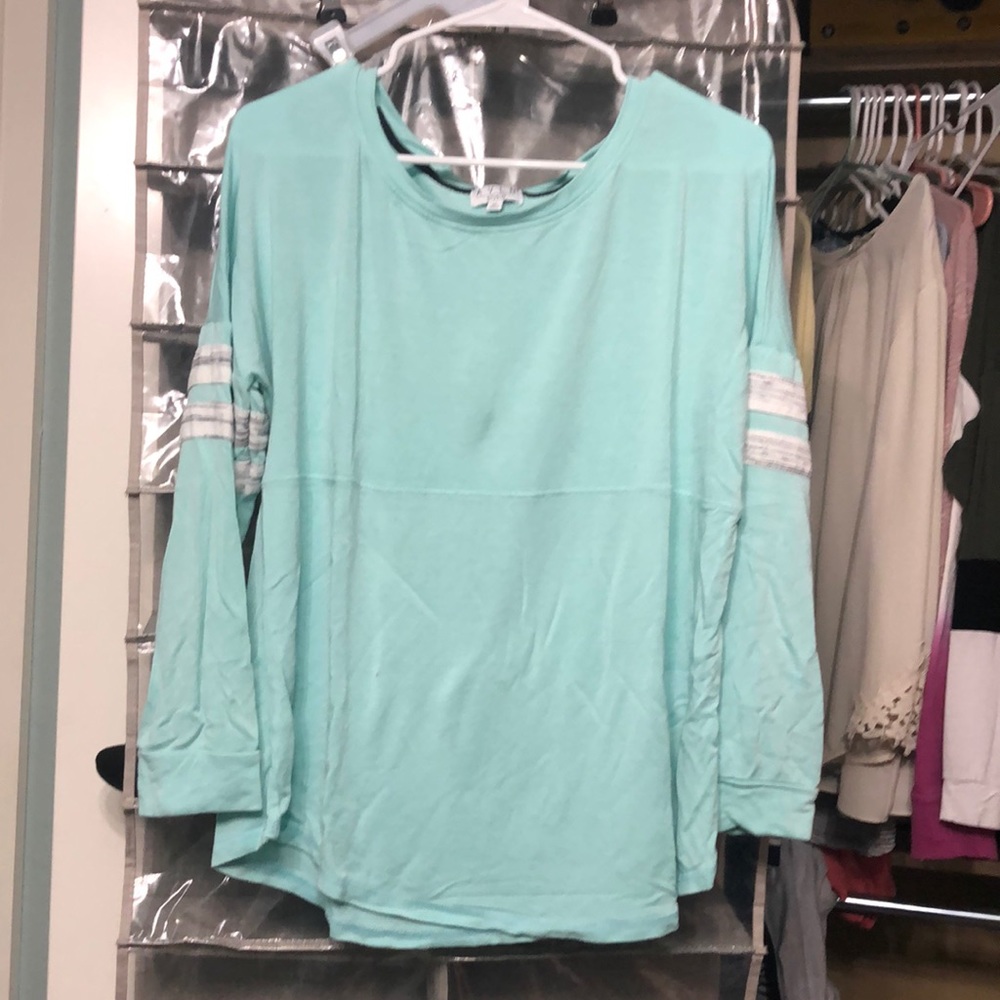 Mint green long sleeve T-shirt